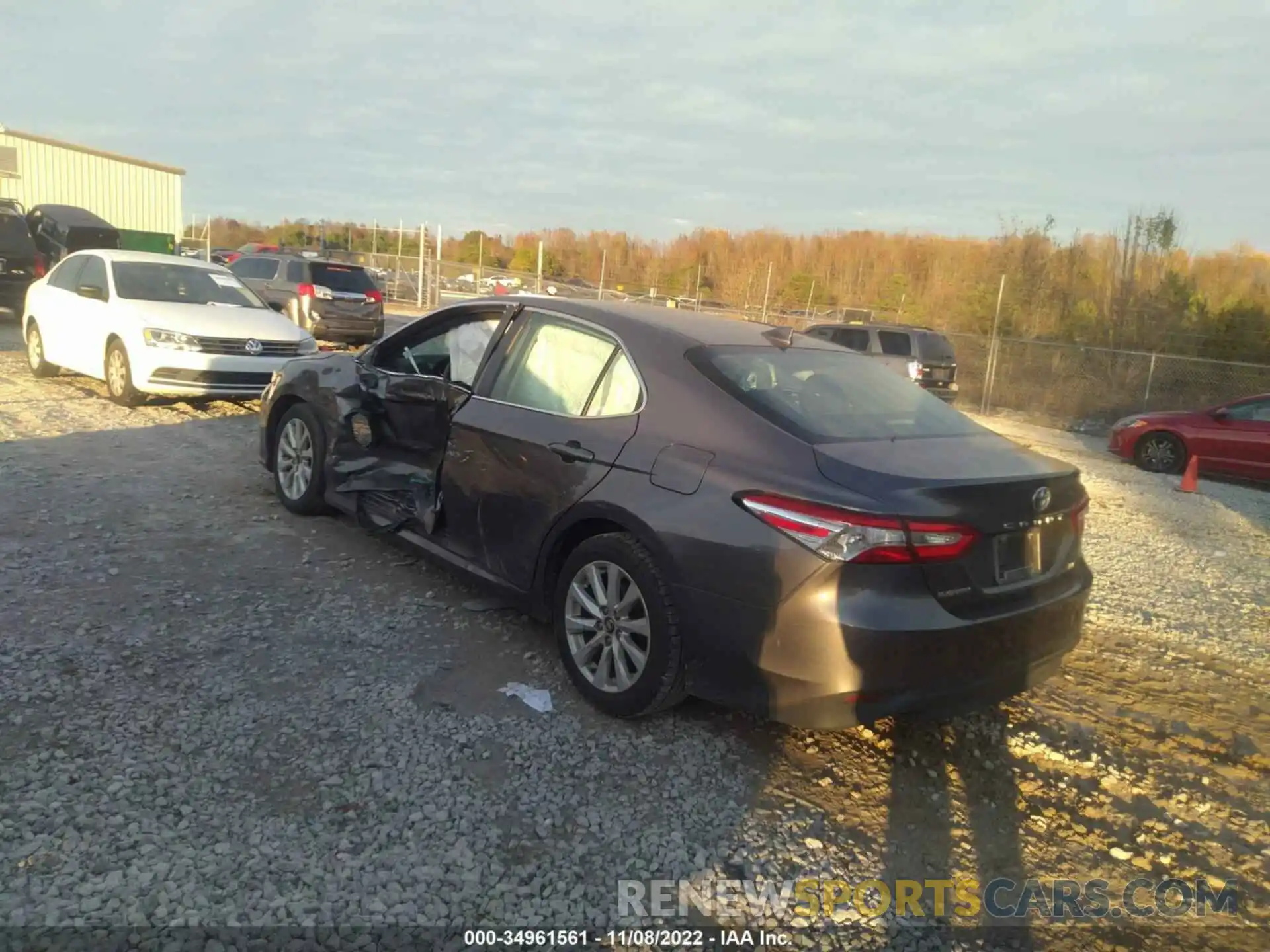 3 Photograph of a damaged car 4T1B11HKXKU240830 TOYOTA CAMRY 2019