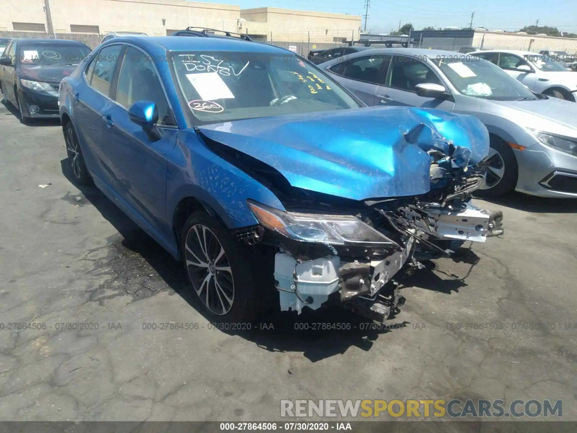 1 Photograph of a damaged car 4T1B11HKXKU244392 TOYOTA CAMRY 2019