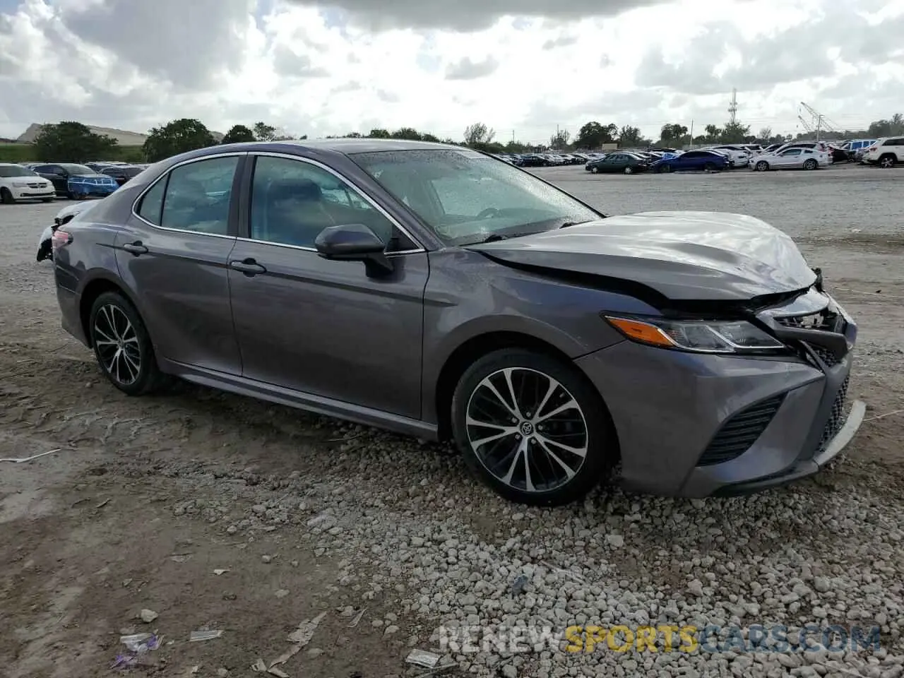 4 Photograph of a damaged car 4T1B11HKXKU245428 TOYOTA CAMRY 2019