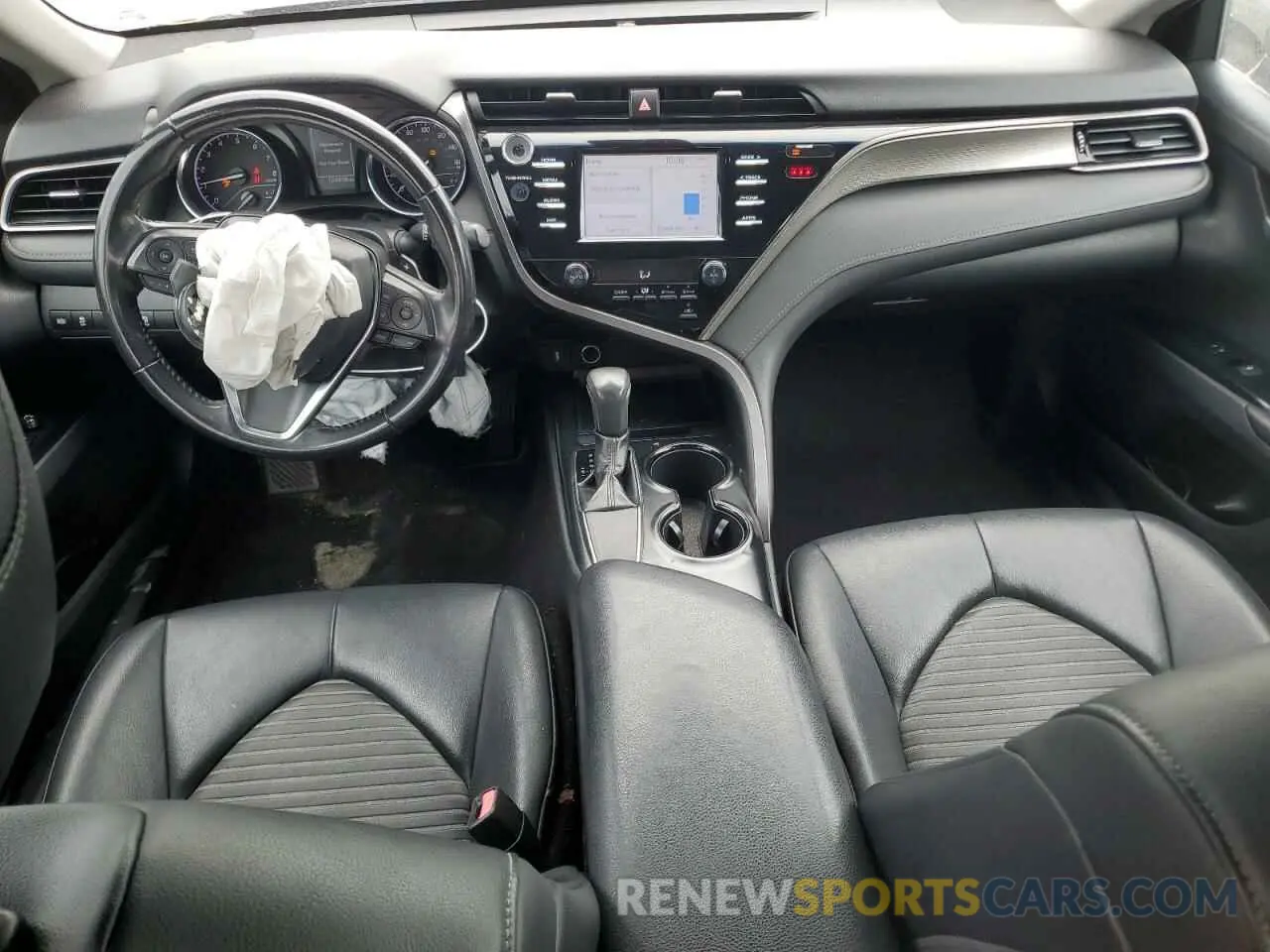 8 Photograph of a damaged car 4T1B11HKXKU245428 TOYOTA CAMRY 2019