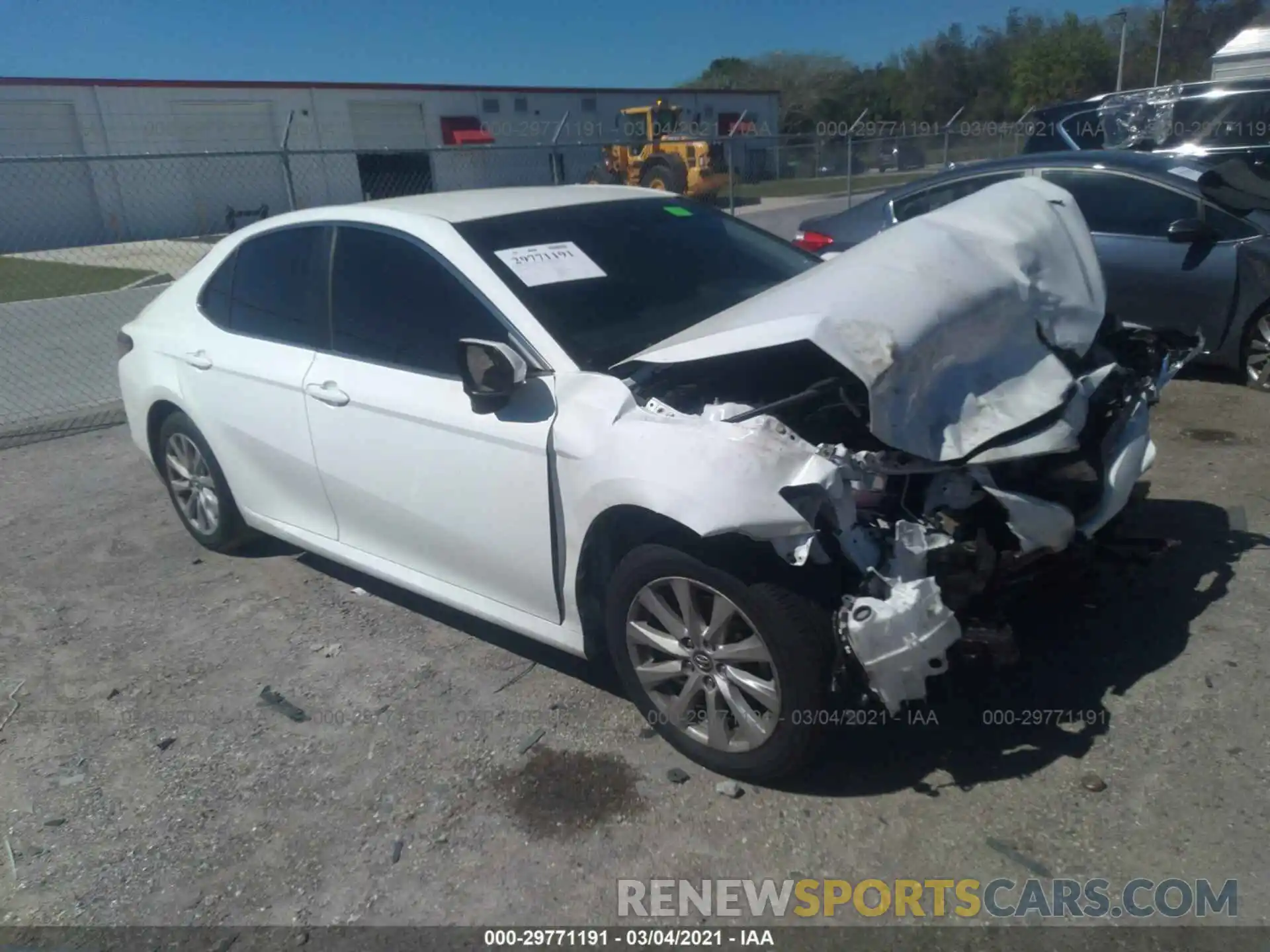 1 Photograph of a damaged car 4T1B11HKXKU248121 TOYOTA CAMRY 2019