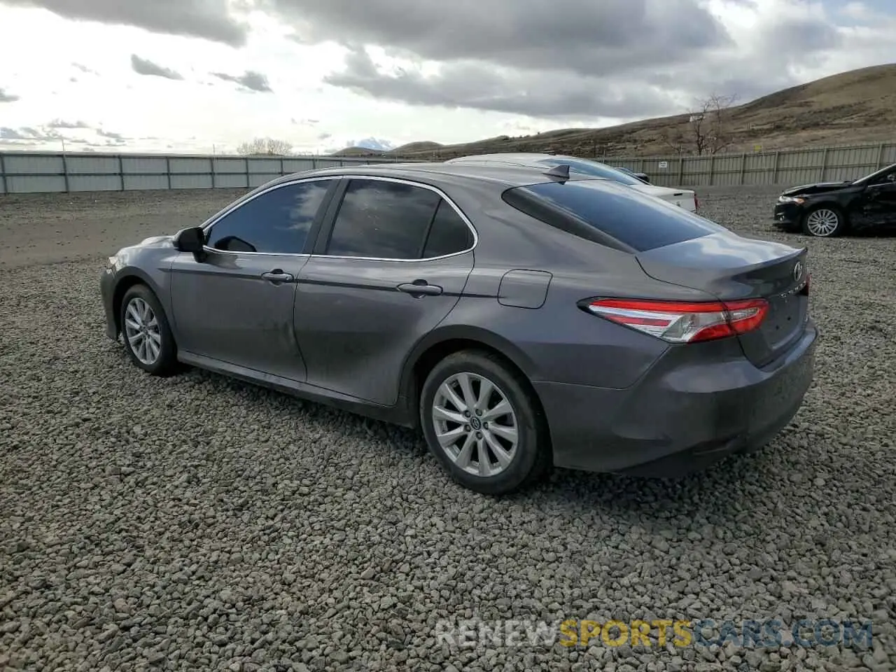 2 Photograph of a damaged car 4T1B11HKXKU249995 TOYOTA CAMRY 2019