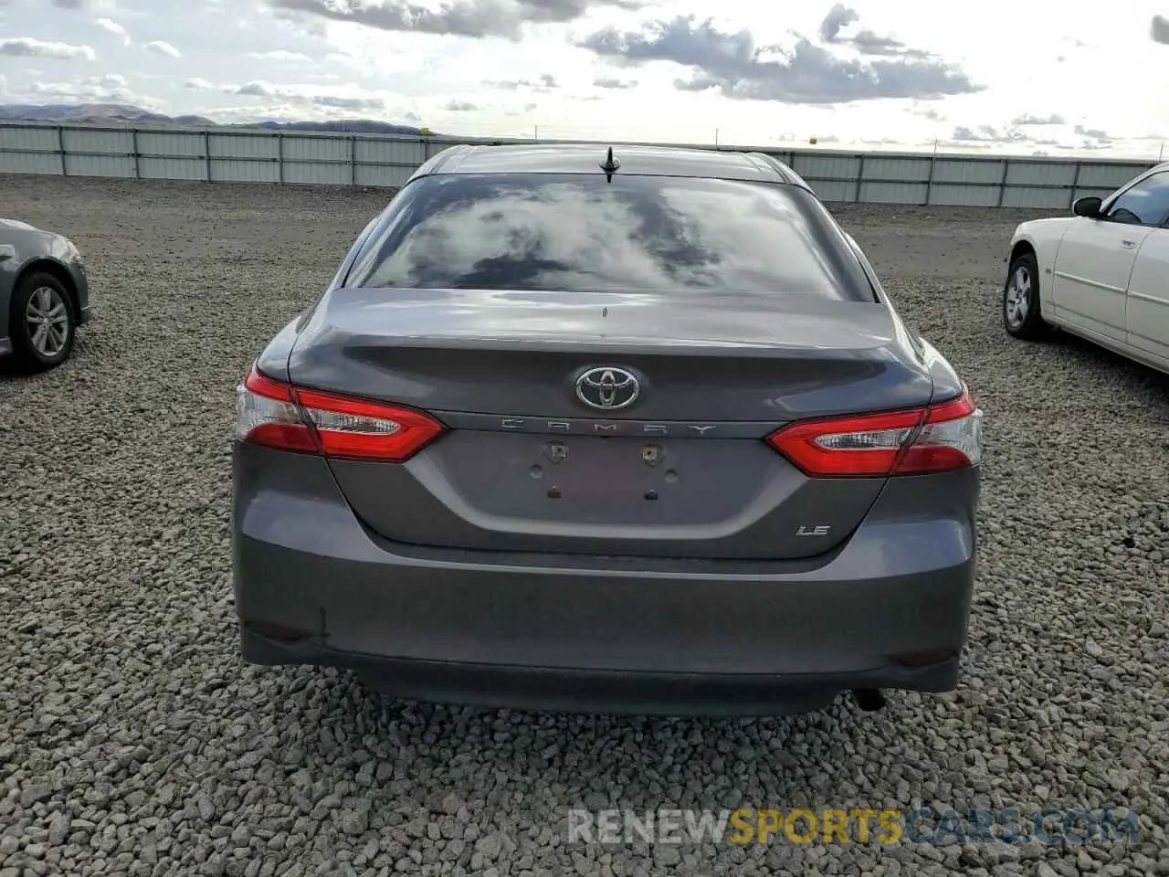 6 Photograph of a damaged car 4T1B11HKXKU249995 TOYOTA CAMRY 2019