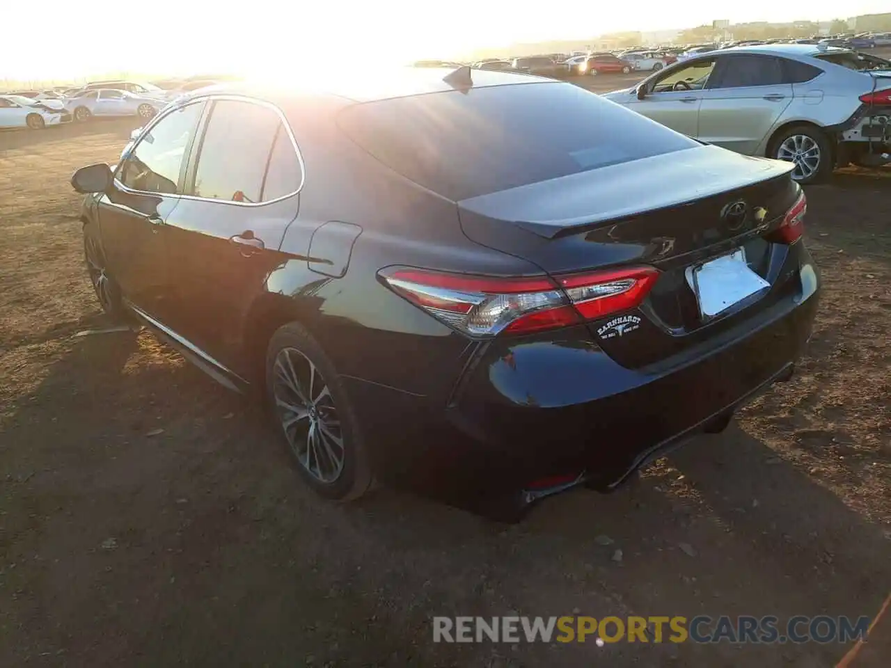 3 Photograph of a damaged car 4T1B11HKXKU251195 TOYOTA CAMRY 2019