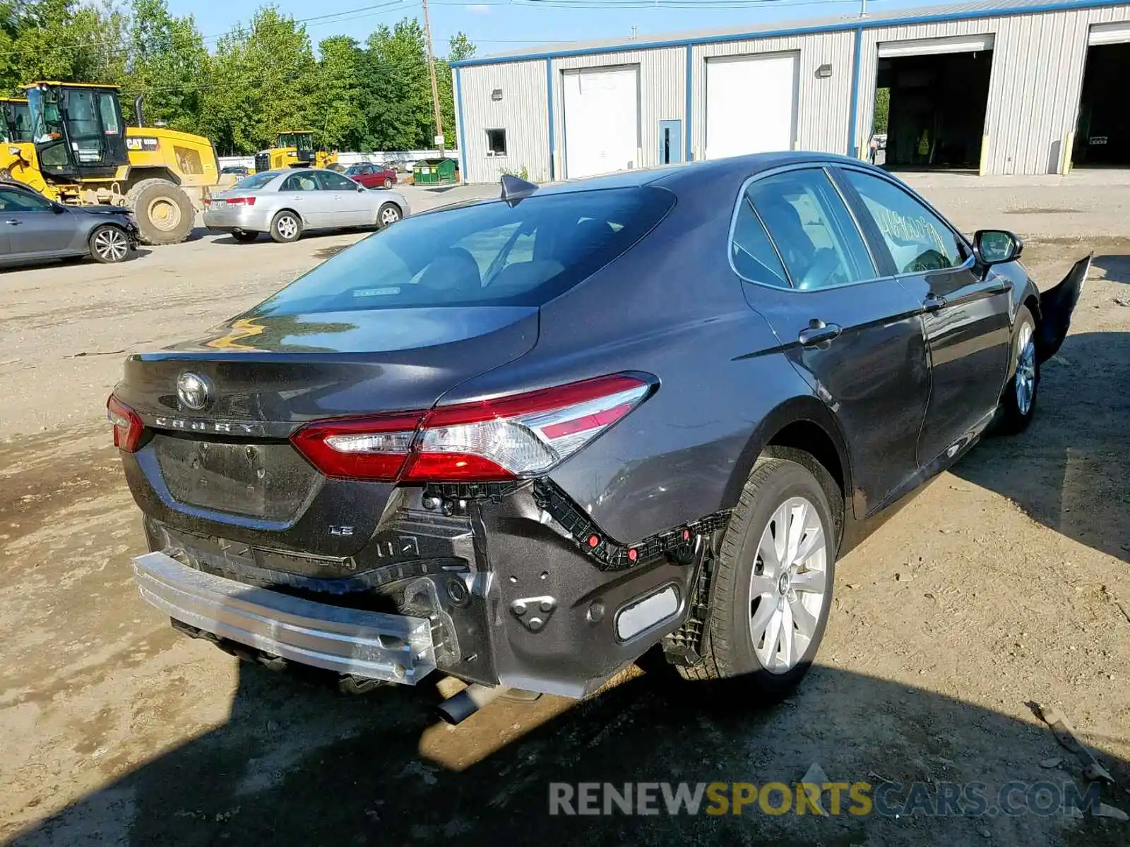 4 Photograph of a damaged car 4T1B11HKXKU253383 TOYOTA CAMRY 2019