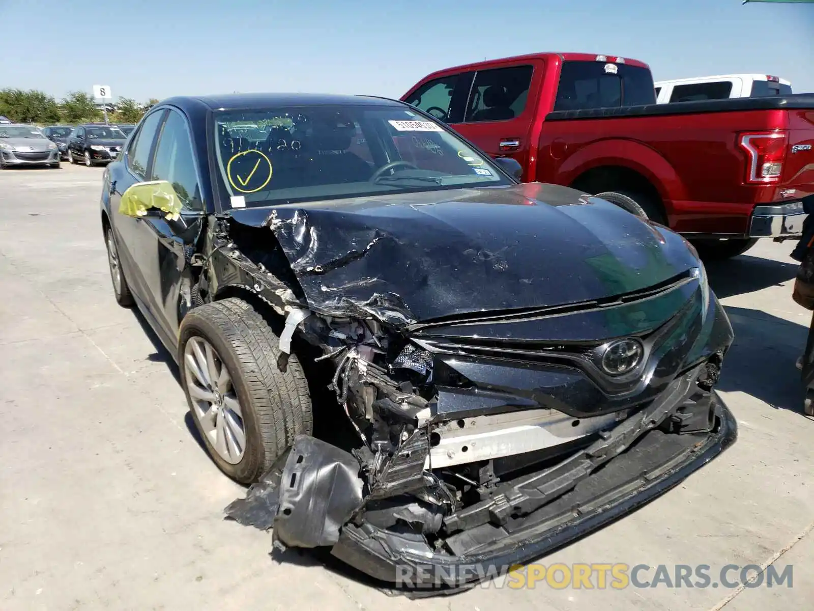 1 Photograph of a damaged car 4T1B11HKXKU254419 TOYOTA CAMRY 2019