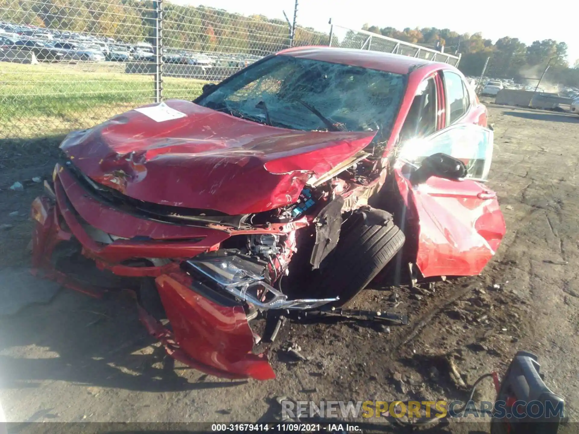 2 Photograph of a damaged car 4T1B11HKXKU255960 TOYOTA CAMRY 2019