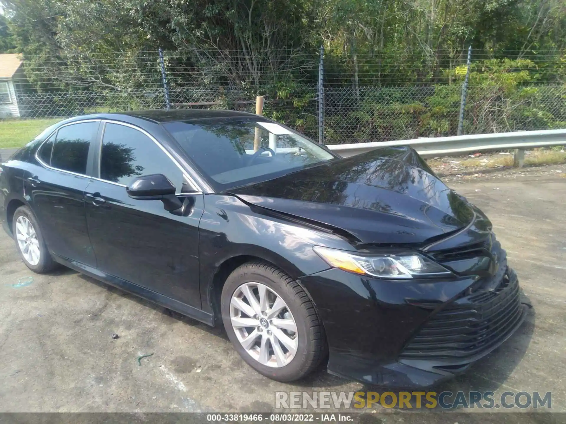 1 Photograph of a damaged car 4T1B11HKXKU259491 TOYOTA CAMRY 2019