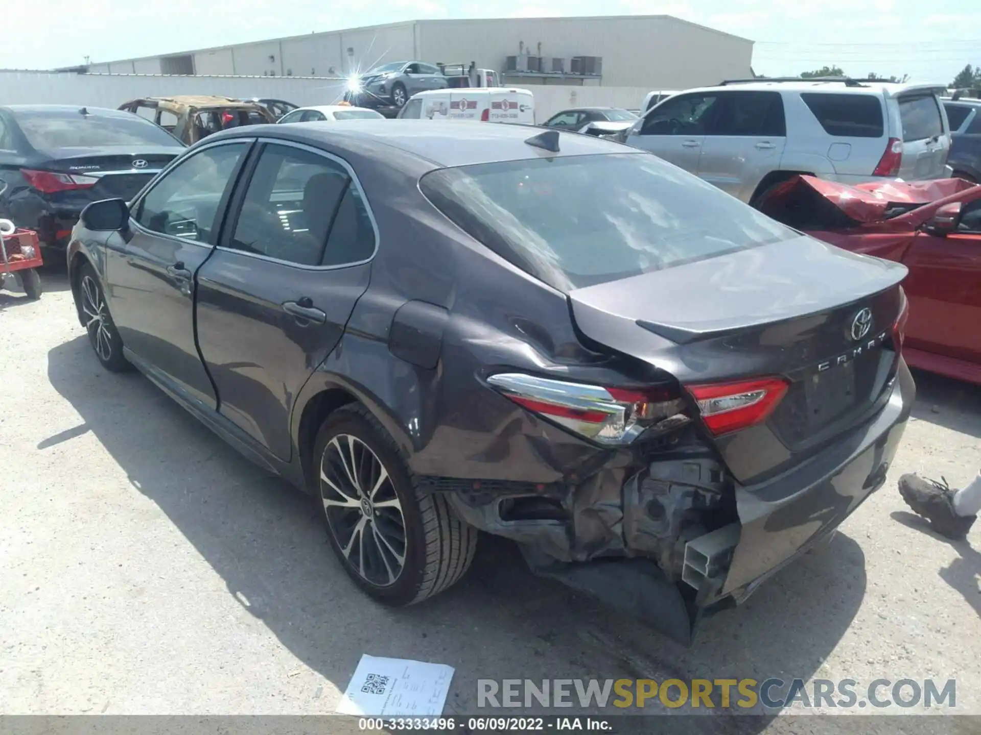 6 Photograph of a damaged car 4T1B11HKXKU266876 TOYOTA CAMRY 2019