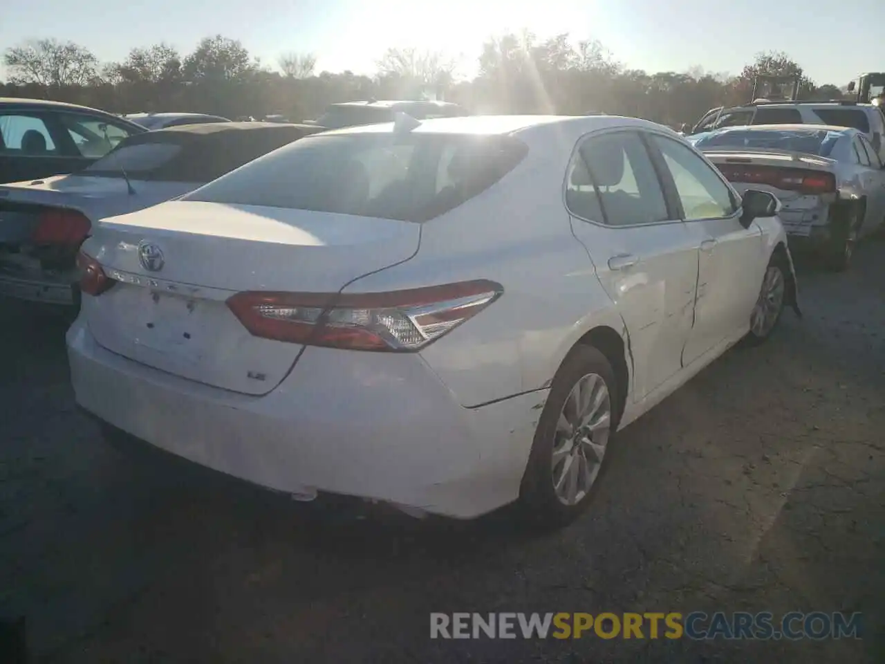 4 Photograph of a damaged car 4T1B11HKXKU267283 TOYOTA CAMRY 2019