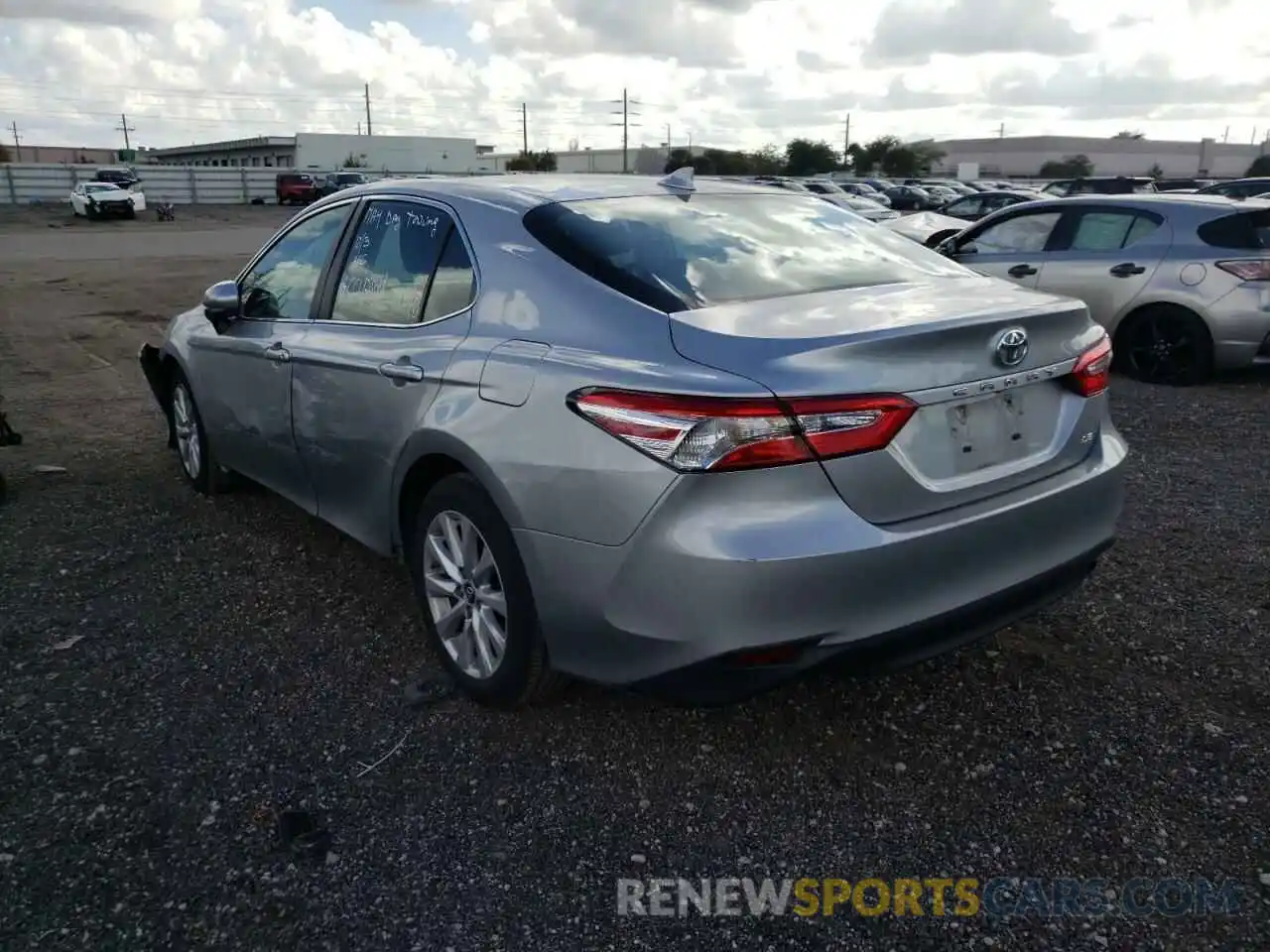 3 Photograph of a damaged car 4T1B11HKXKU269731 TOYOTA CAMRY 2019