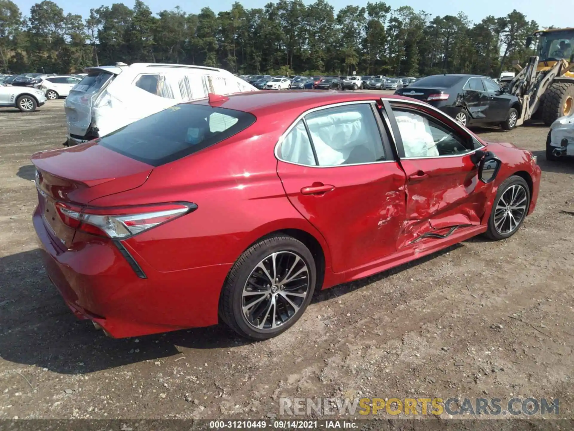 4 Photograph of a damaged car 4T1B11HKXKU271706 TOYOTA CAMRY 2019