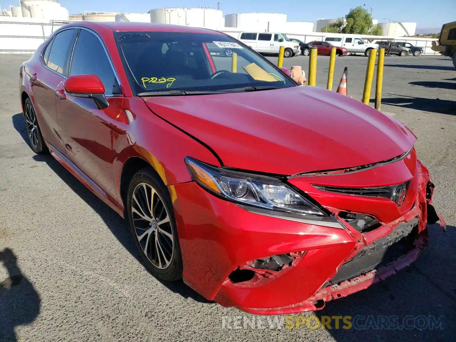 1 Photograph of a damaged car 4T1B11HKXKU275318 TOYOTA CAMRY 2019