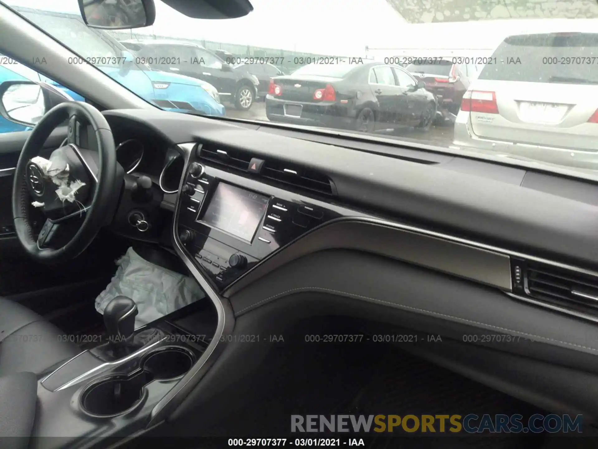 5 Photograph of a damaged car 4T1B11HKXKU279059 TOYOTA CAMRY 2019