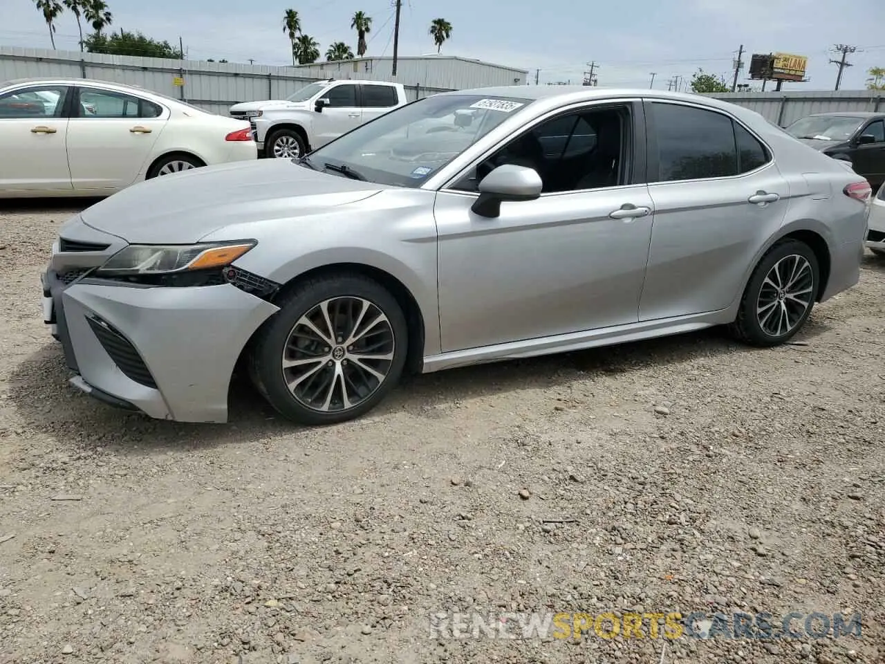 1 Photograph of a damaged car 4T1B11HKXKU279482 TOYOTA CAMRY 2019
