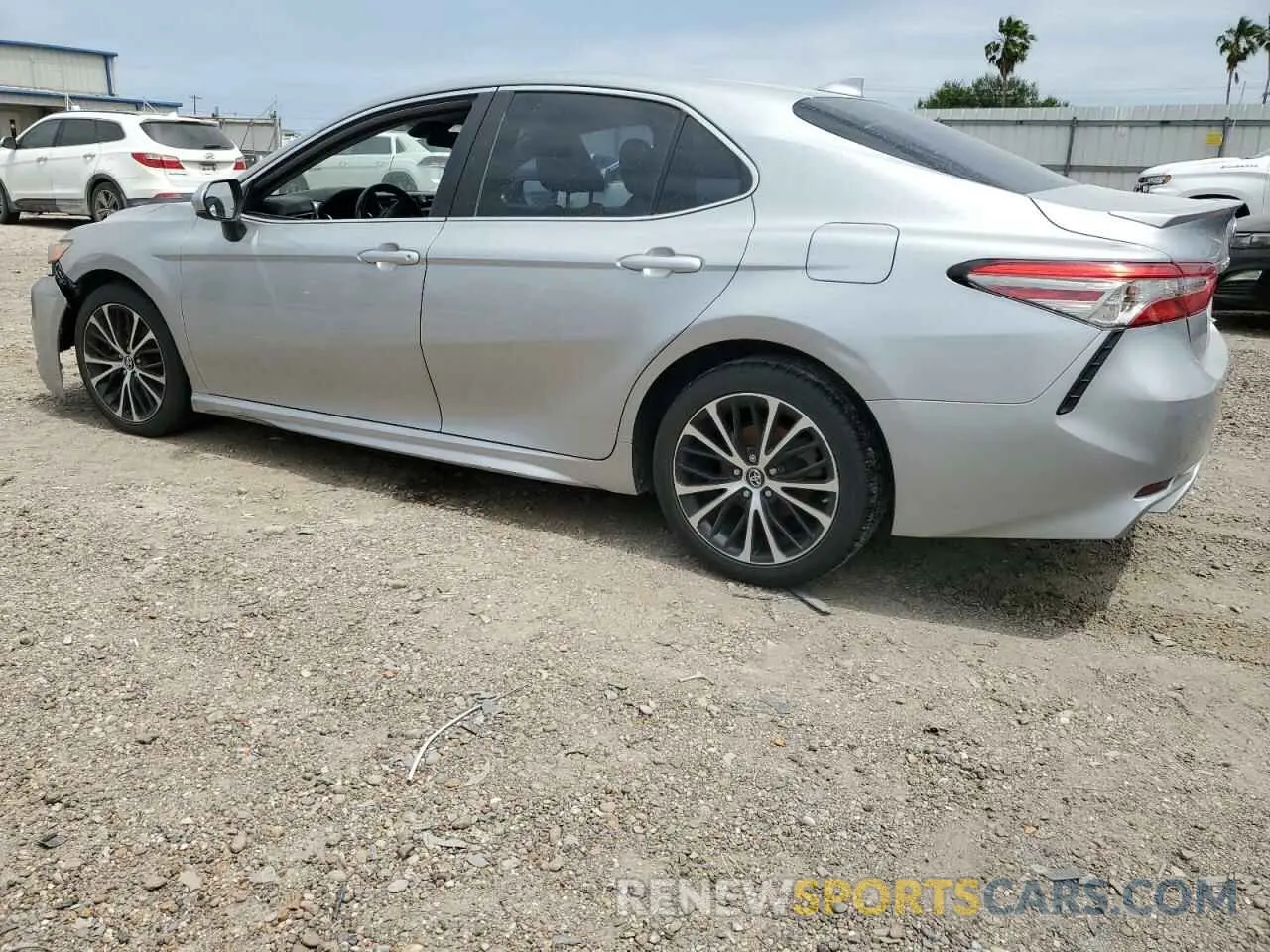 2 Photograph of a damaged car 4T1B11HKXKU279482 TOYOTA CAMRY 2019
