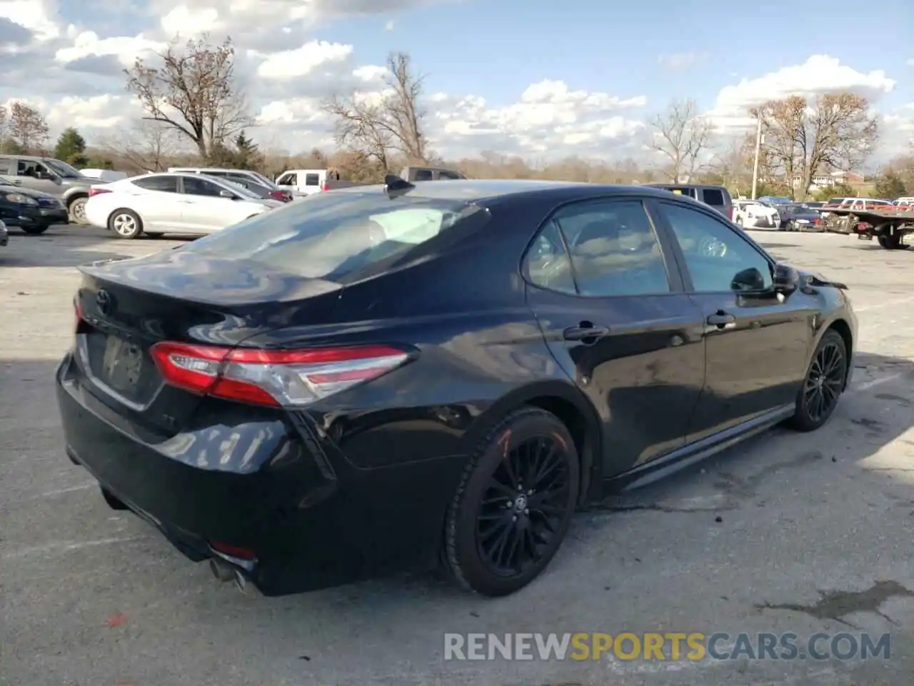 4 Photograph of a damaged car 4T1B11HKXKU281698 TOYOTA CAMRY 2019