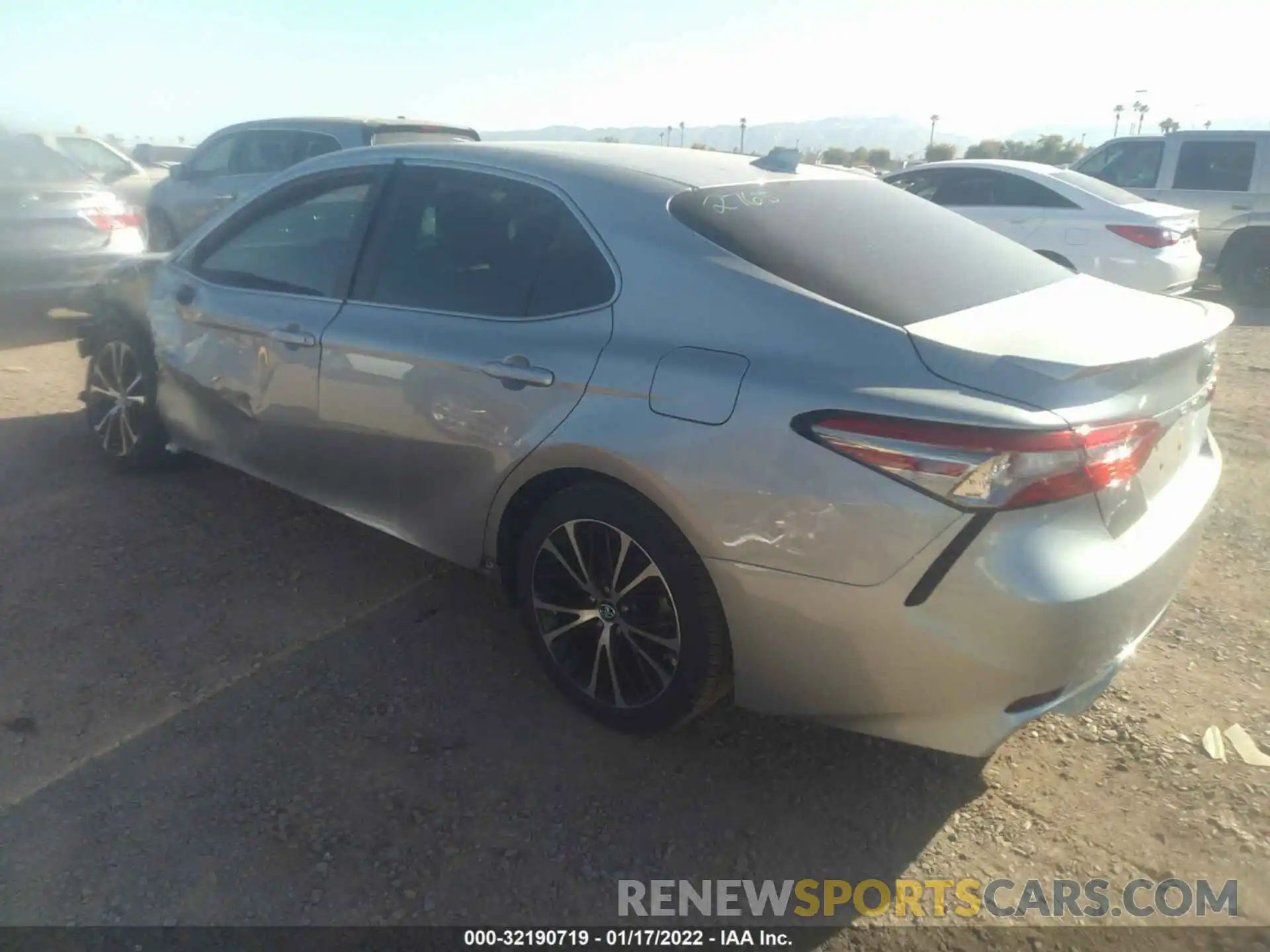 3 Photograph of a damaged car 4T1B11HKXKU297044 TOYOTA CAMRY 2019