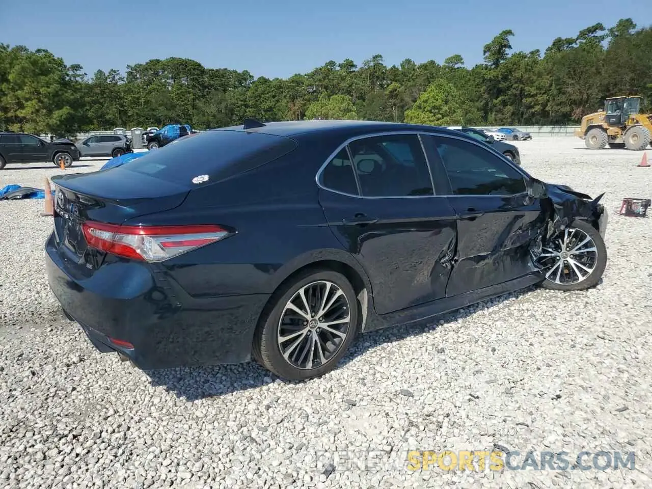 3 Photograph of a damaged car 4T1B11HKXKU297142 TOYOTA CAMRY 2019