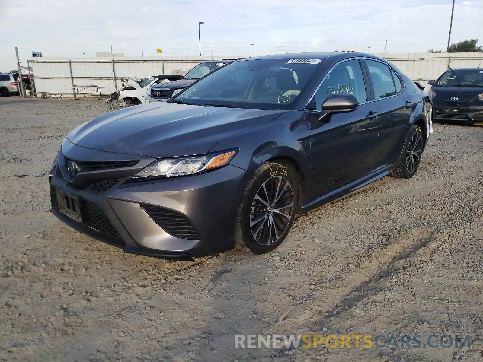 2 Photograph of a damaged car 4T1B11HKXKU297738 TOYOTA CAMRY 2019