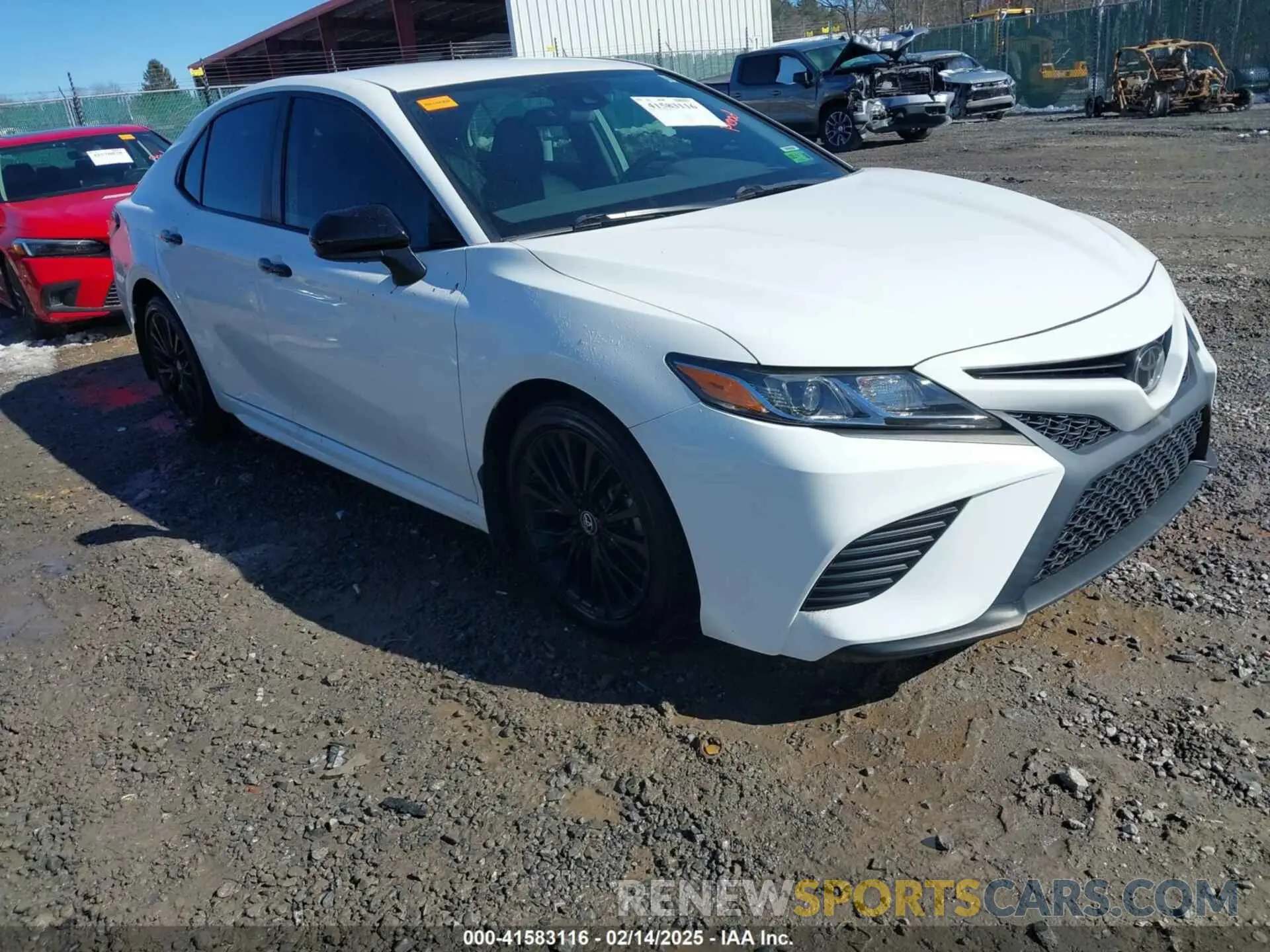 1 Photograph of a damaged car 4T1B11HKXKU298128 TOYOTA CAMRY 2019