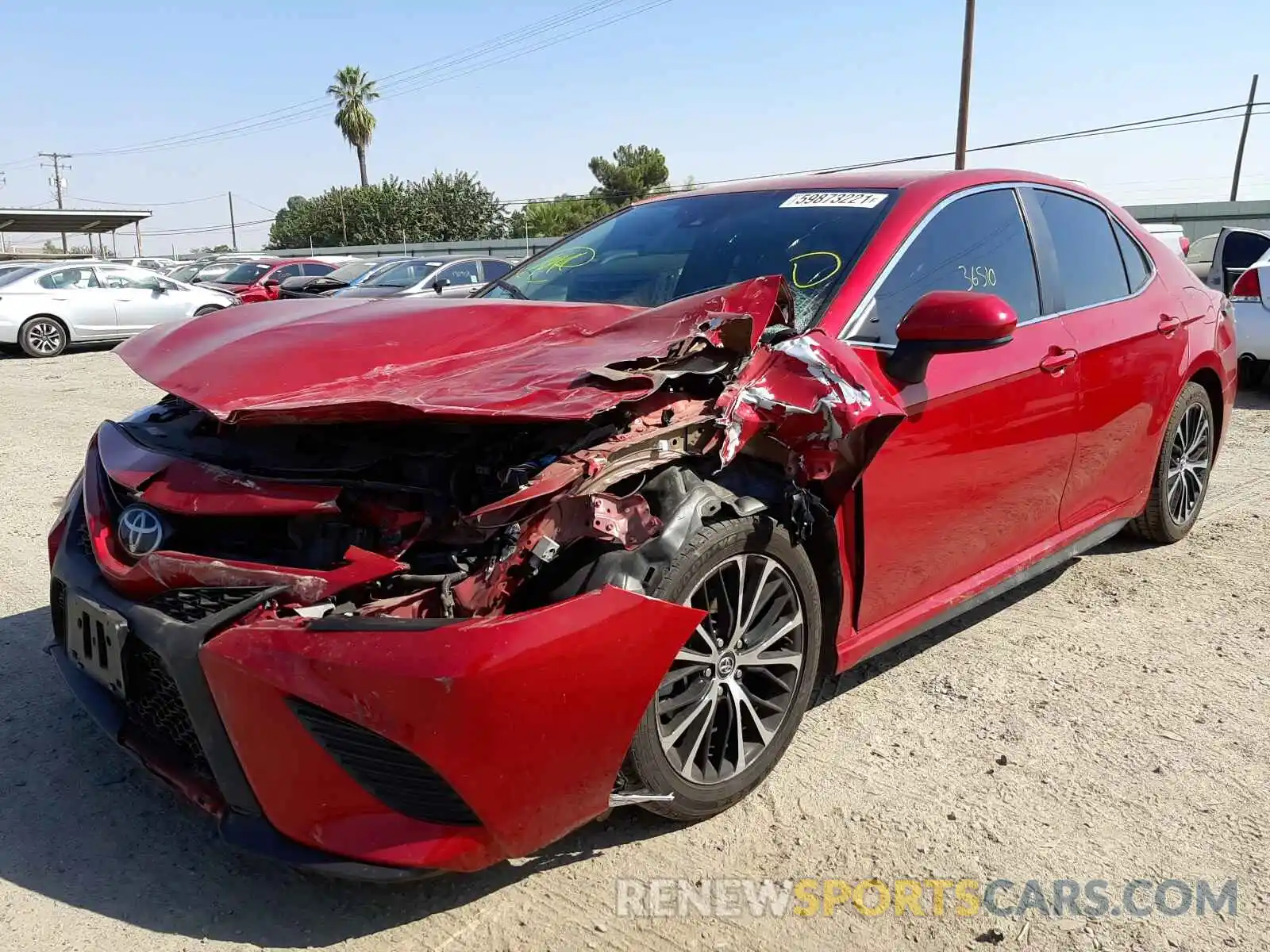 2 Photograph of a damaged car 4T1B11HKXKU300010 TOYOTA CAMRY 2019