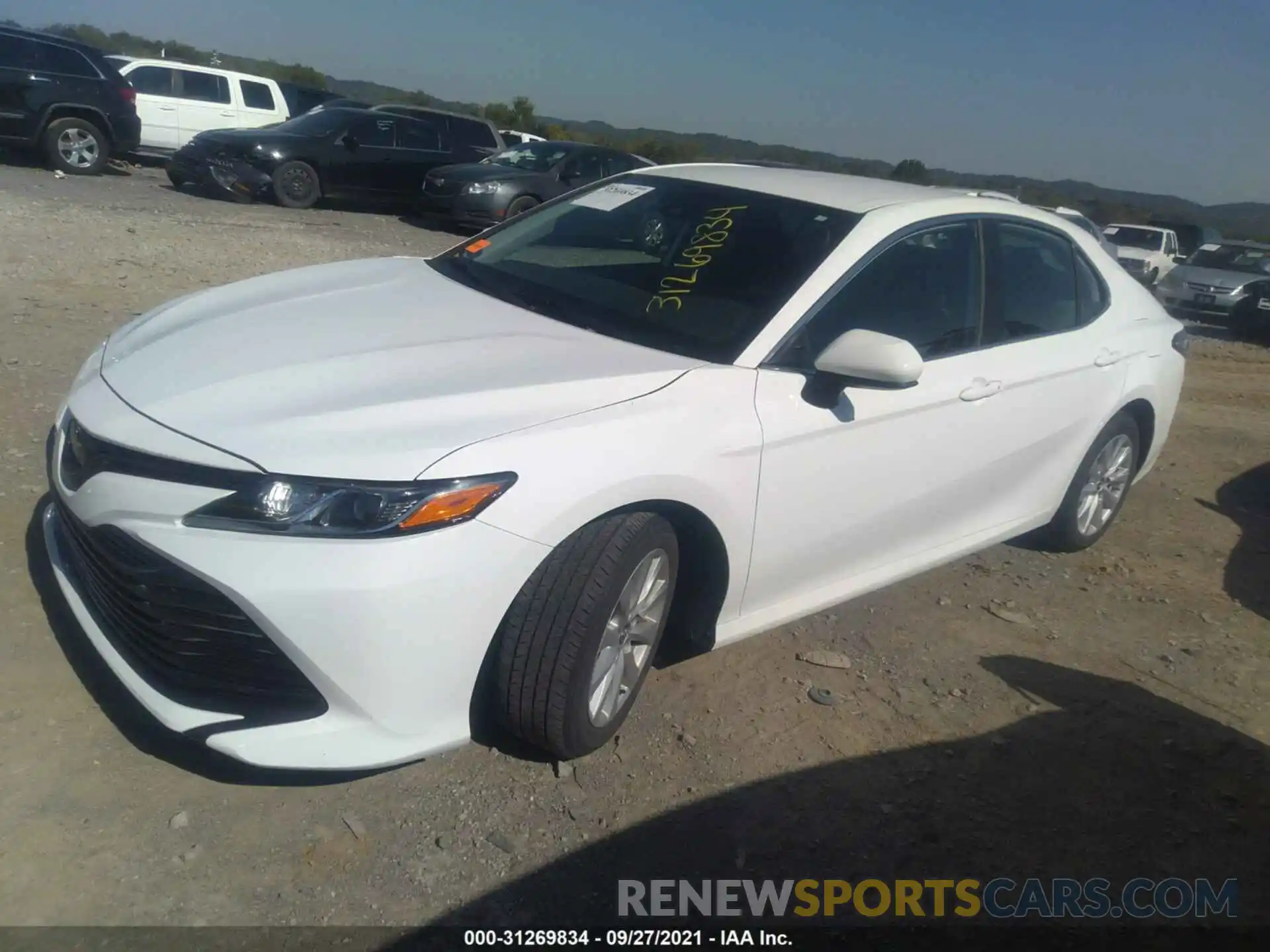 2 Photograph of a damaged car 4T1B11HKXKU680661 TOYOTA CAMRY 2019