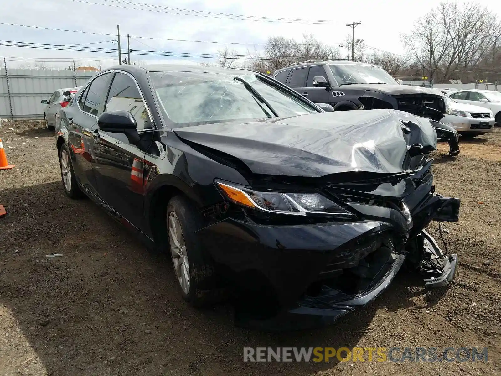 1 Photograph of a damaged car 4T1B11HKXKU683124 TOYOTA CAMRY 2019