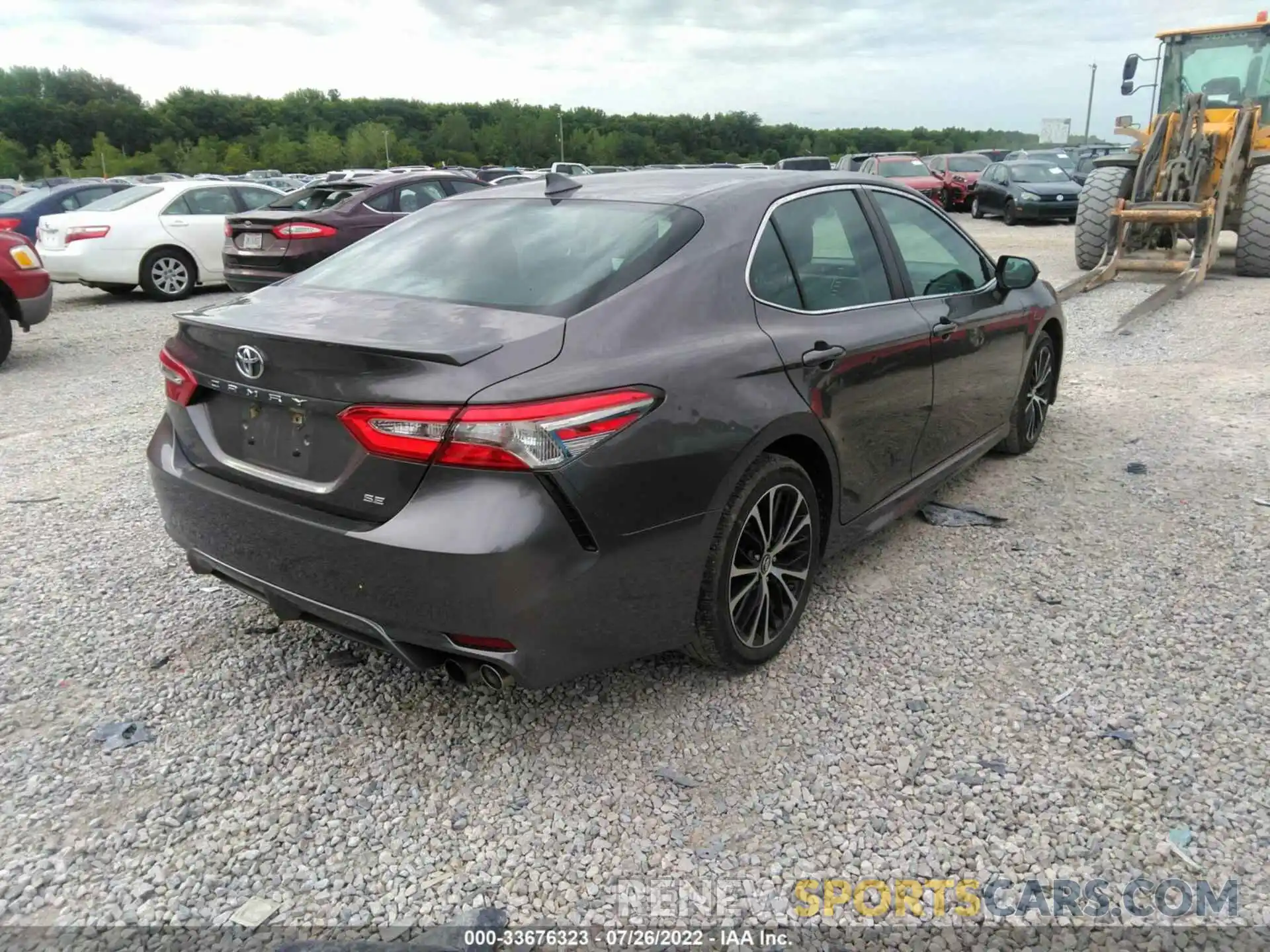 4 Photograph of a damaged car 4T1B11HKXKU690719 TOYOTA CAMRY 2019