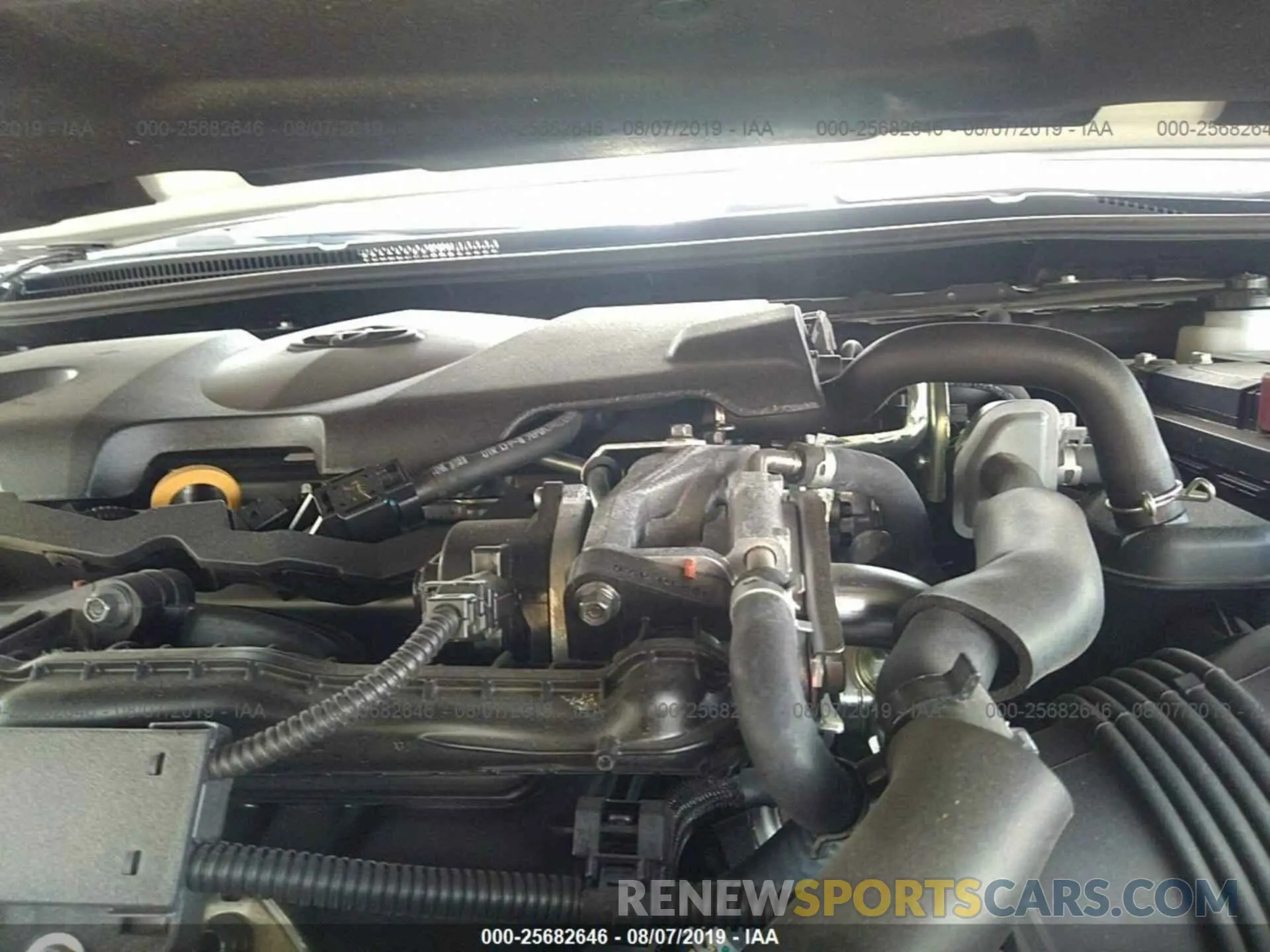 10 Photograph of a damaged car 4T1B11HKXKU691563 TOYOTA CAMRY 2019