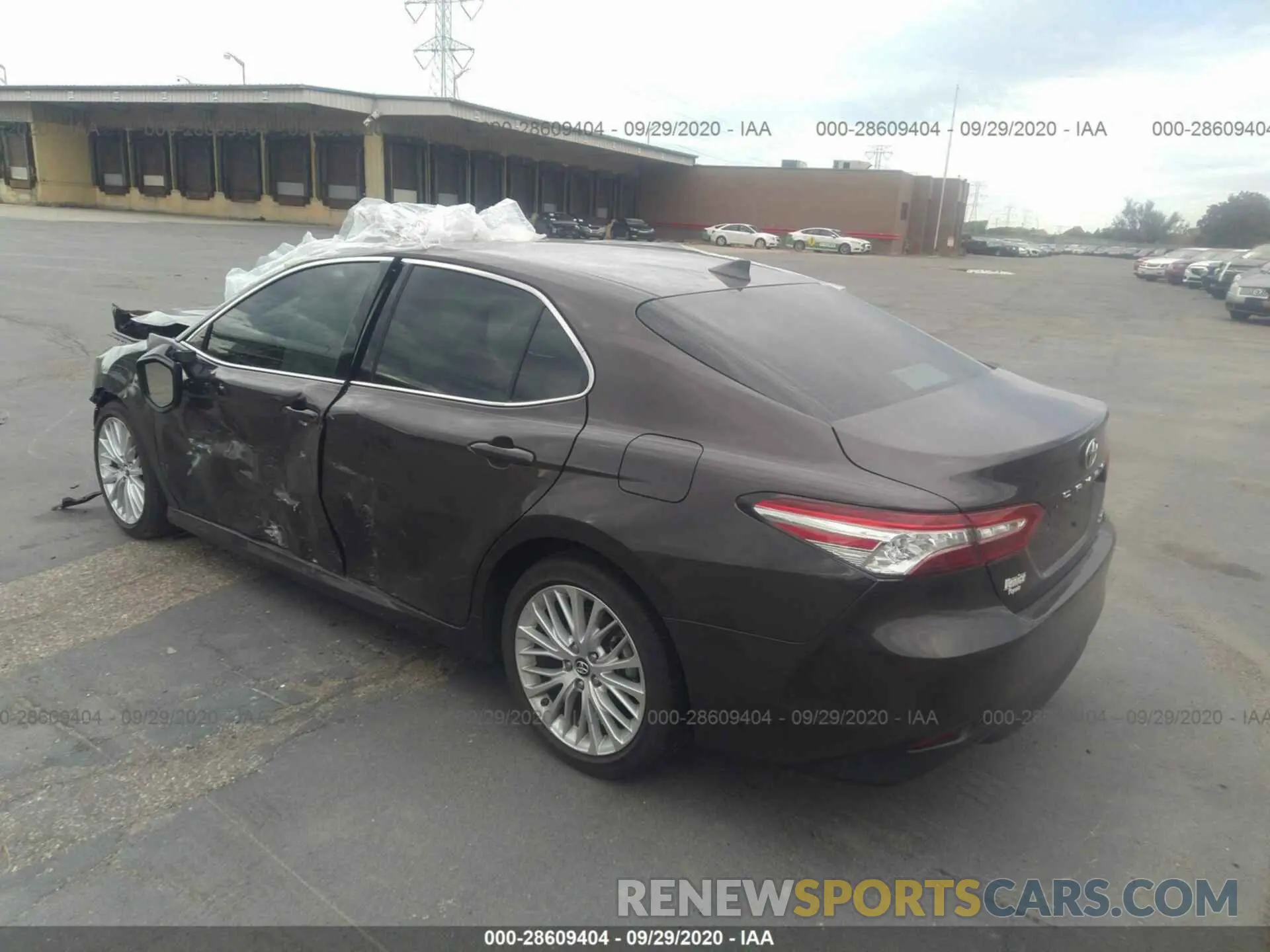 3 Photograph of a damaged car 4T1B11HKXKU694768 TOYOTA CAMRY 2019