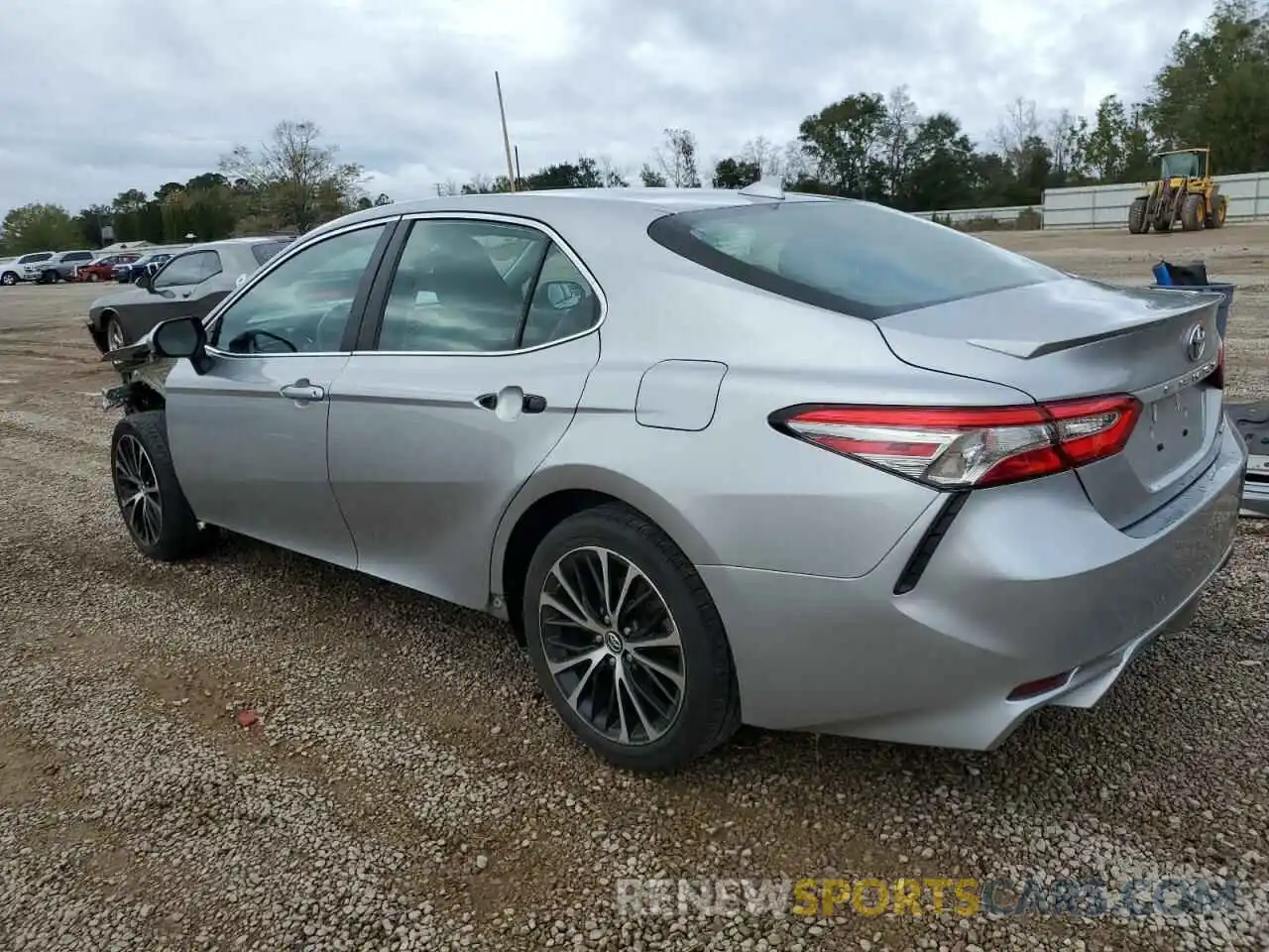 2 Photograph of a damaged car 4T1B11HKXKU695242 TOYOTA CAMRY 2019