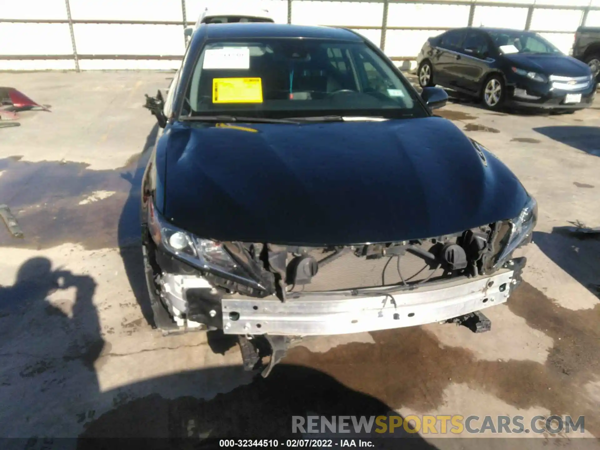 6 Photograph of a damaged car 4T1B11HKXKU695466 TOYOTA CAMRY 2019