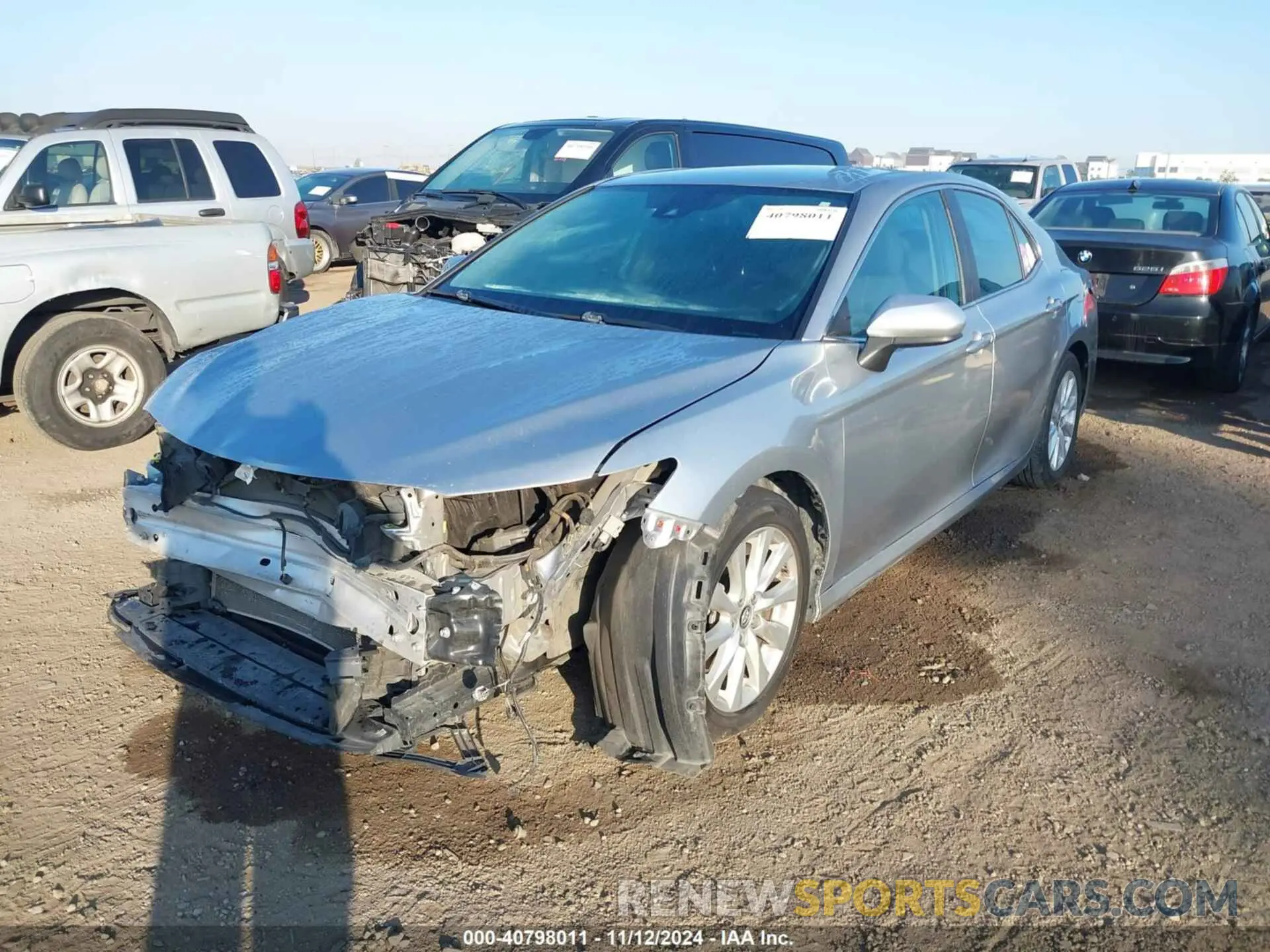 2 Photograph of a damaged car 4T1B11HKXKU696763 TOYOTA CAMRY 2019