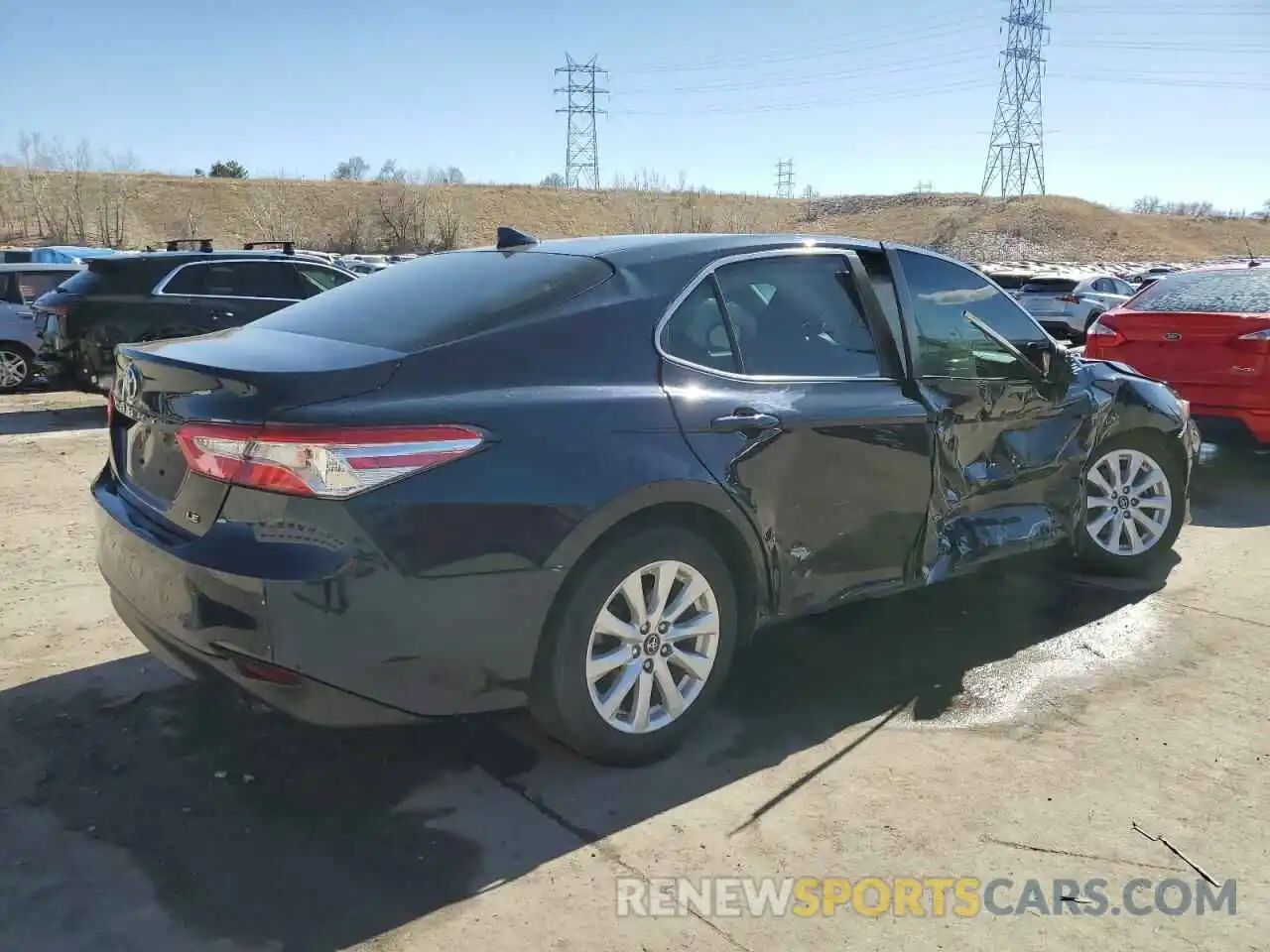 3 Photograph of a damaged car 4T1B11HKXKU700875 TOYOTA CAMRY 2019