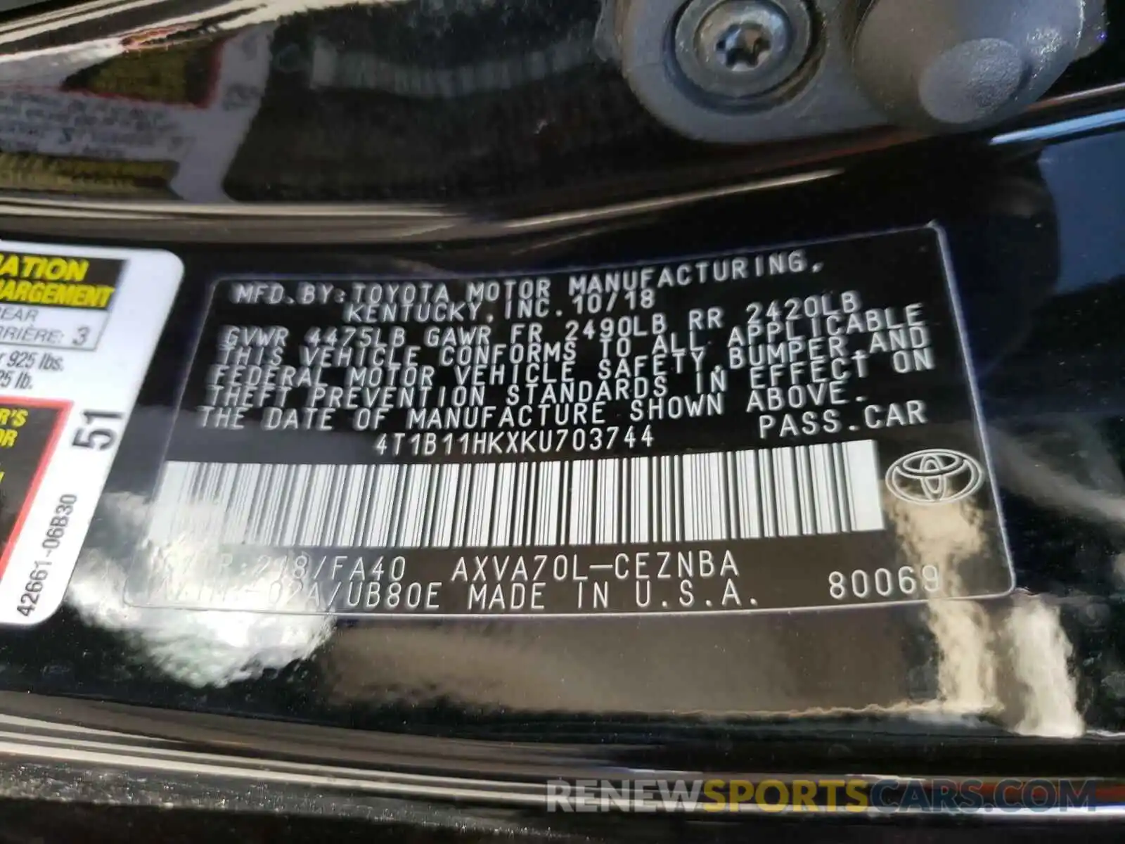 10 Photograph of a damaged car 4T1B11HKXKU703744 TOYOTA CAMRY 2019