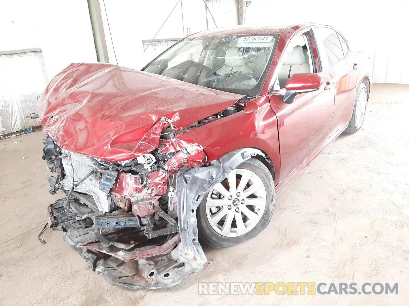 2 Photograph of a damaged car 4T1B11HKXKU704506 TOYOTA CAMRY 2019