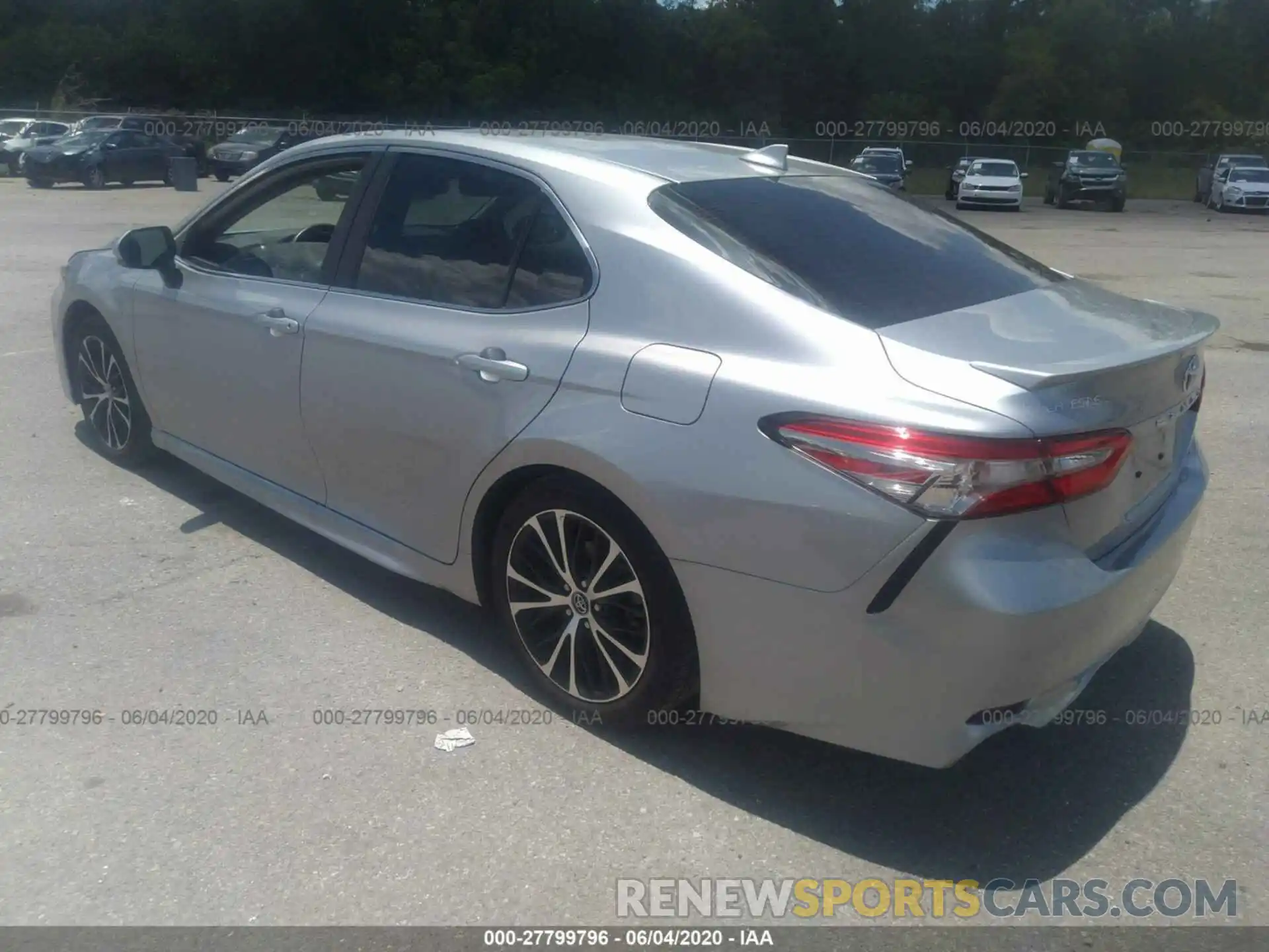 3 Photograph of a damaged car 4T1B11HKXKU705008 TOYOTA CAMRY 2019