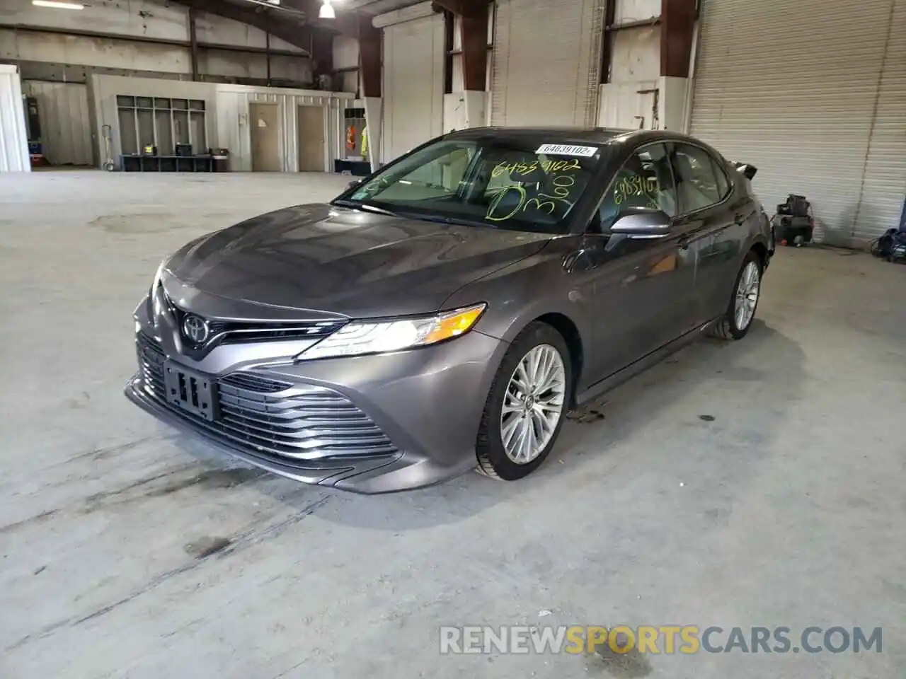 2 Photograph of a damaged car 4T1B11HKXKU705218 TOYOTA CAMRY 2019