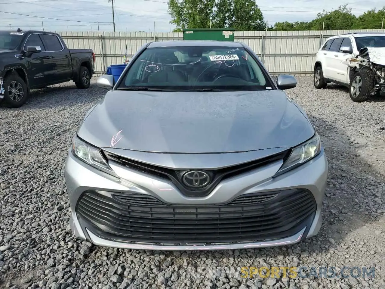 5 Photograph of a damaged car 4T1B11HKXKU708037 TOYOTA CAMRY 2019