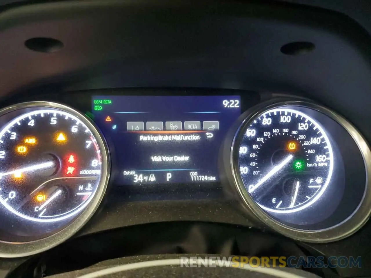 9 Photograph of a damaged car 4T1B11HKXKU715313 TOYOTA CAMRY 2019