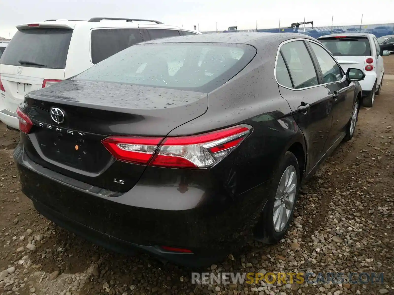 4 Photograph of a damaged car 4T1B11HKXKU722021 TOYOTA CAMRY 2019