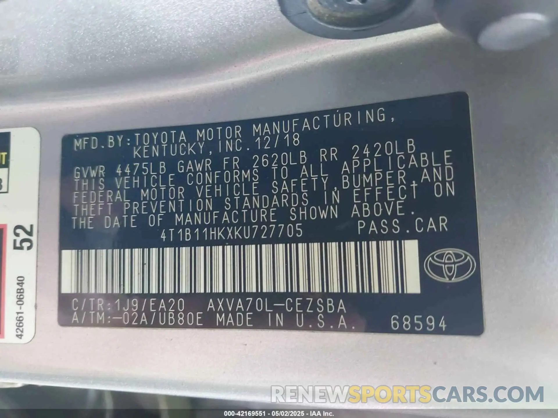 9 Photograph of a damaged car 4T1B11HKXKU727705 TOYOTA CAMRY 2019