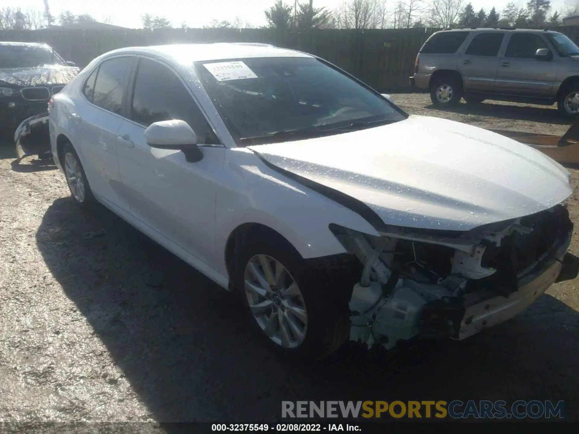 1 Photograph of a damaged car 4T1B11HKXKU728837 TOYOTA CAMRY 2019