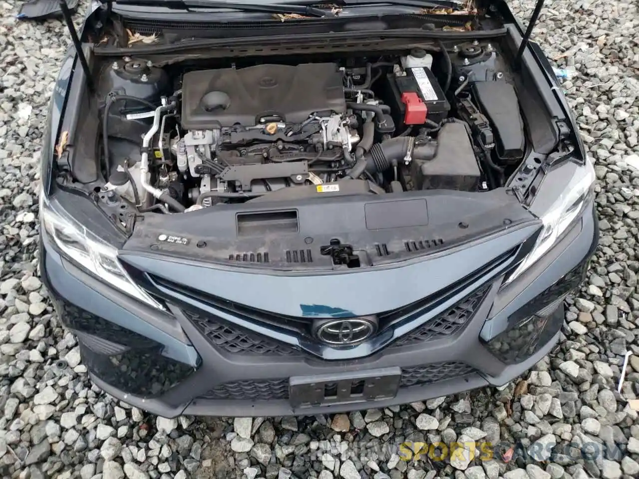 11 Photograph of a damaged car 4T1B11HKXKU735464 TOYOTA CAMRY 2019