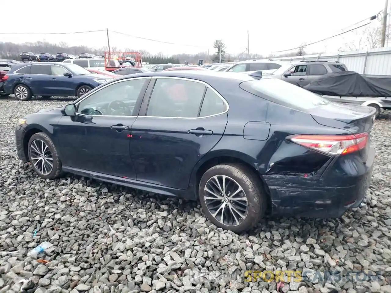 2 Photograph of a damaged car 4T1B11HKXKU735464 TOYOTA CAMRY 2019