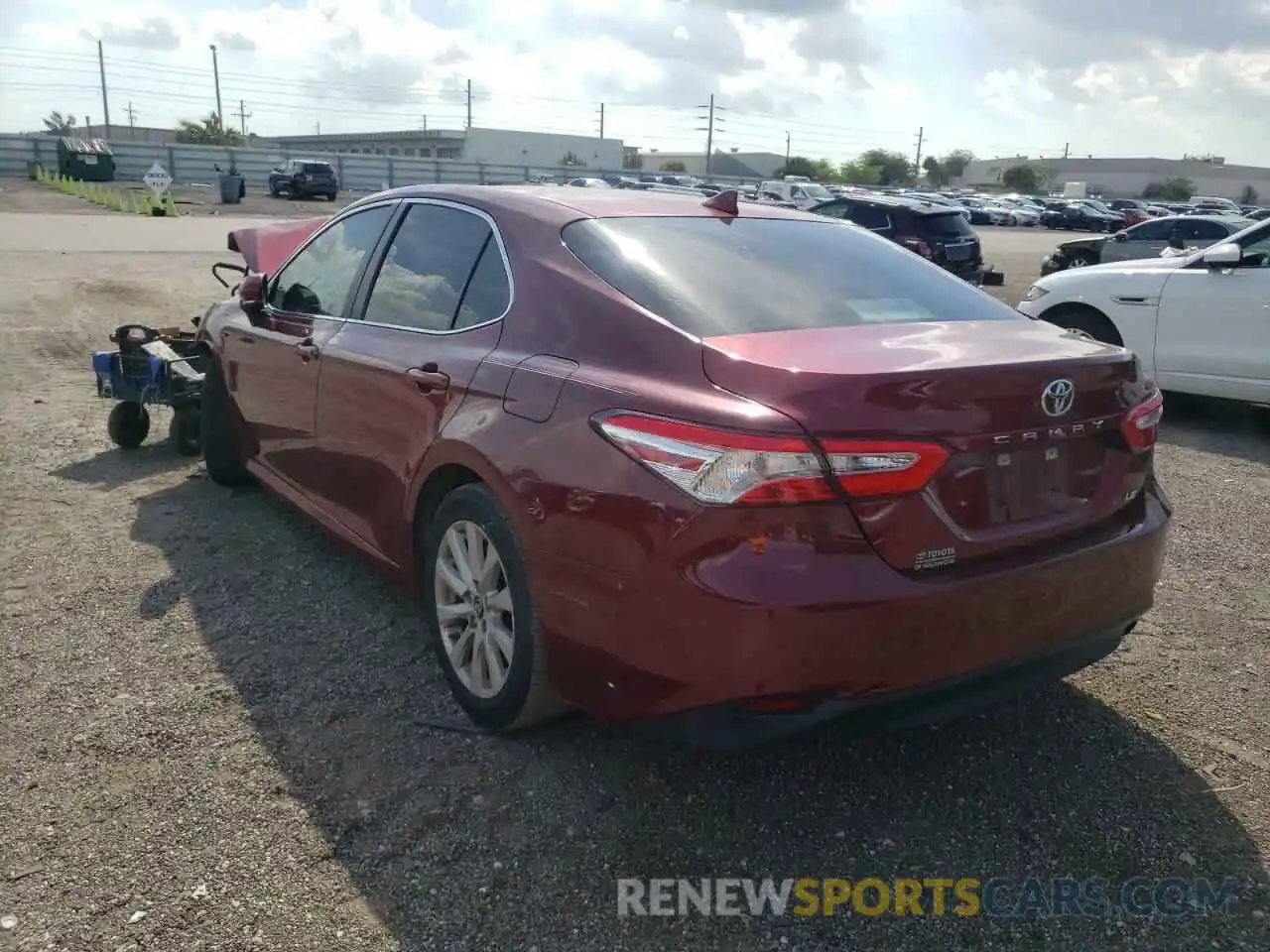 3 Photograph of a damaged car 4T1B11HKXKU739403 TOYOTA CAMRY 2019