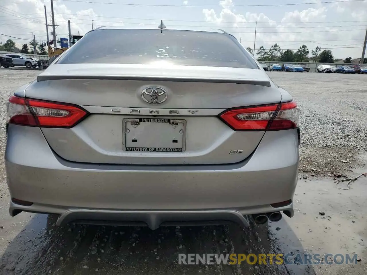 6 Photograph of a damaged car 4T1B11HKXKU741409 TOYOTA CAMRY 2019