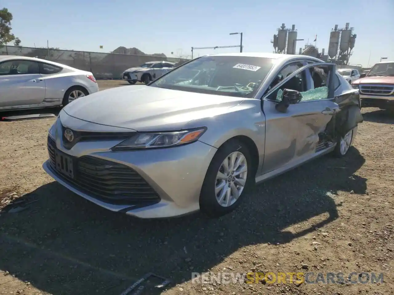 2 Photograph of a damaged car 4T1B11HKXKU745668 TOYOTA CAMRY 2019