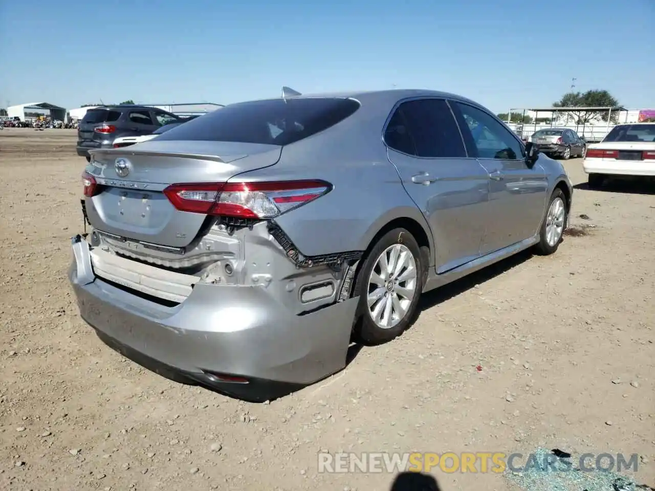 4 Photograph of a damaged car 4T1B11HKXKU745668 TOYOTA CAMRY 2019